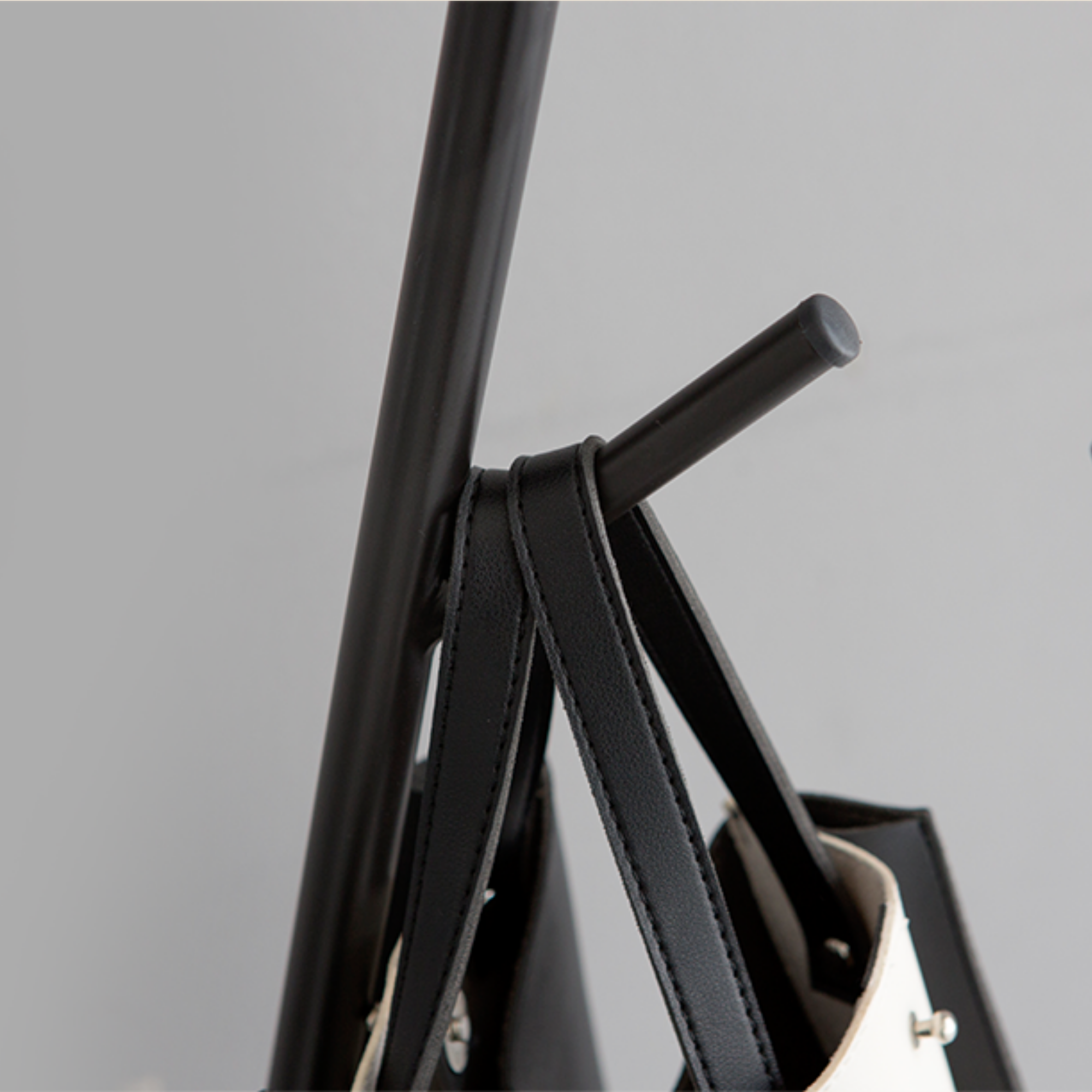 DUMBUL スタンドハンガー